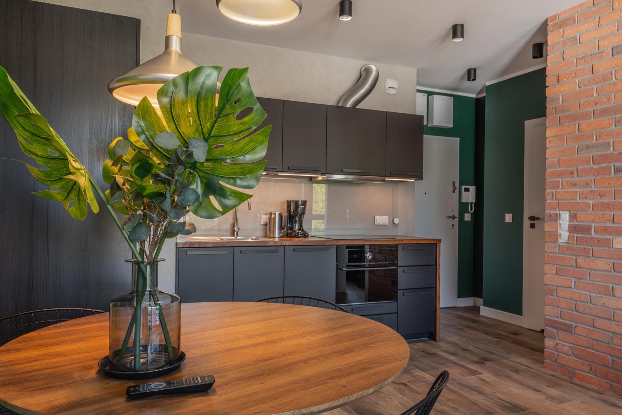 Apartment Homely Place Koziolki - Stary Rynek - Parking Poznan